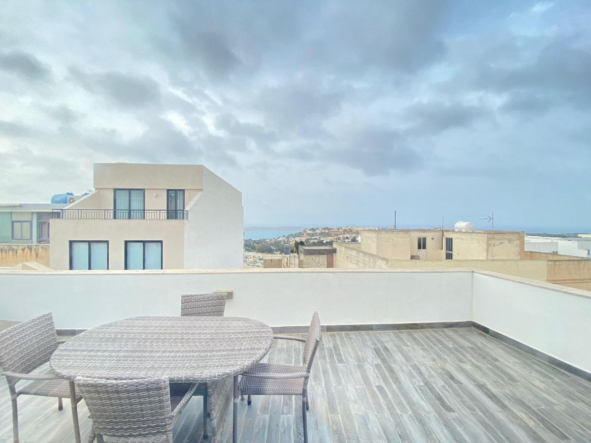 Penthouse "Maltese Scent" Apartamento Mellieha Exterior foto