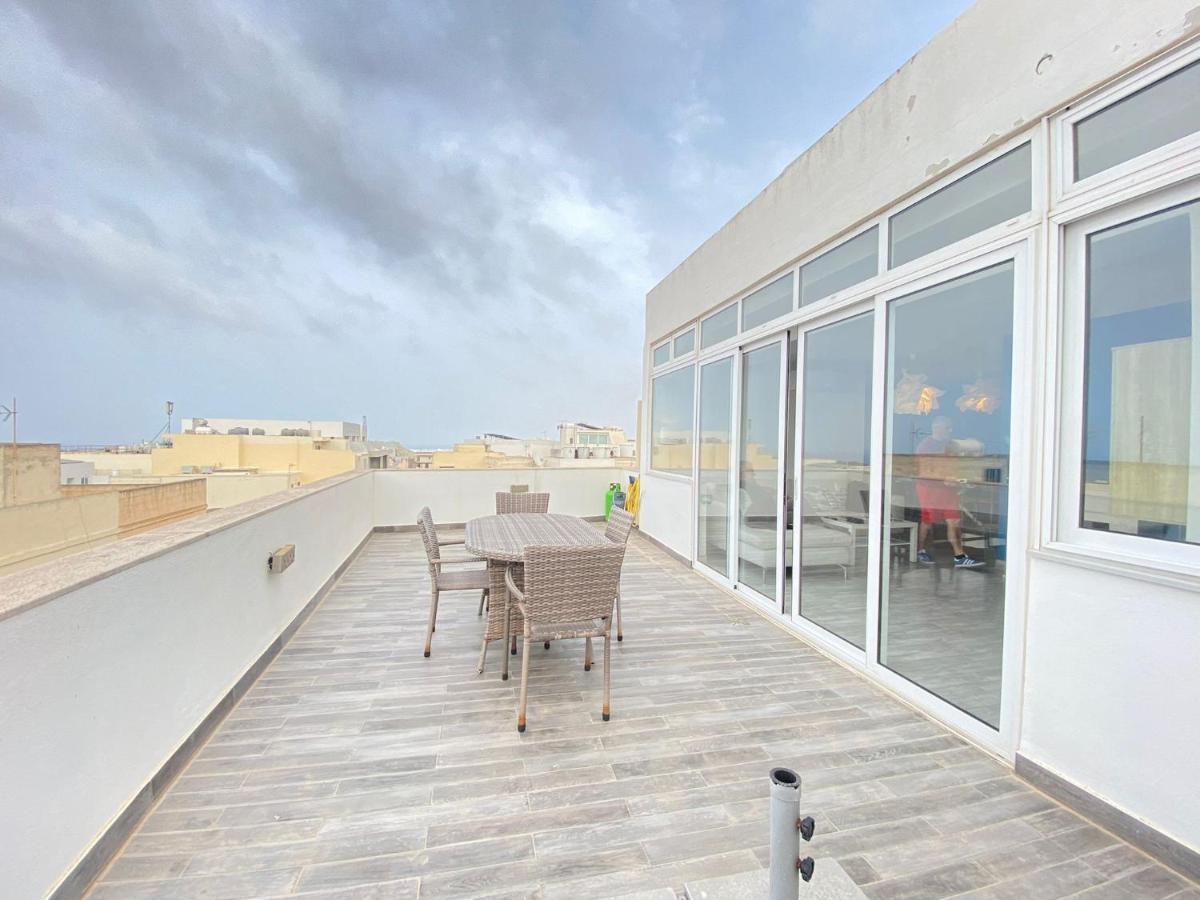 Penthouse "Maltese Scent" Apartamento Mellieha Exterior foto